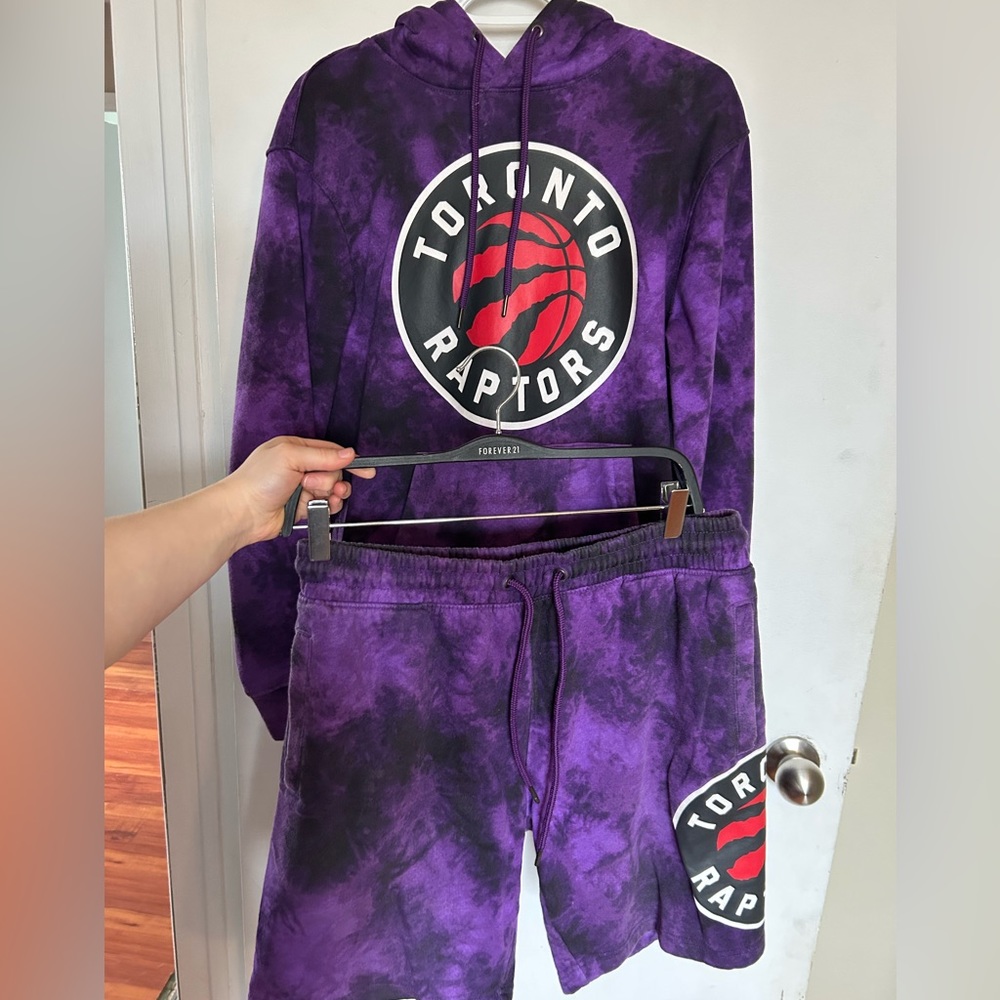 NBA Toronto Raptors Set - Men’s Medium